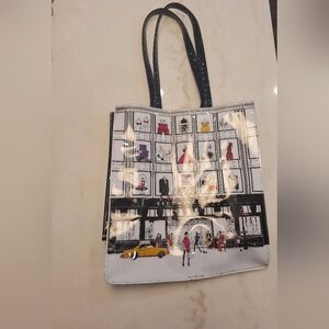 EUC Bloomingdale's Multicolored Store Front Tote Ft Iconic 59th Street Flagship